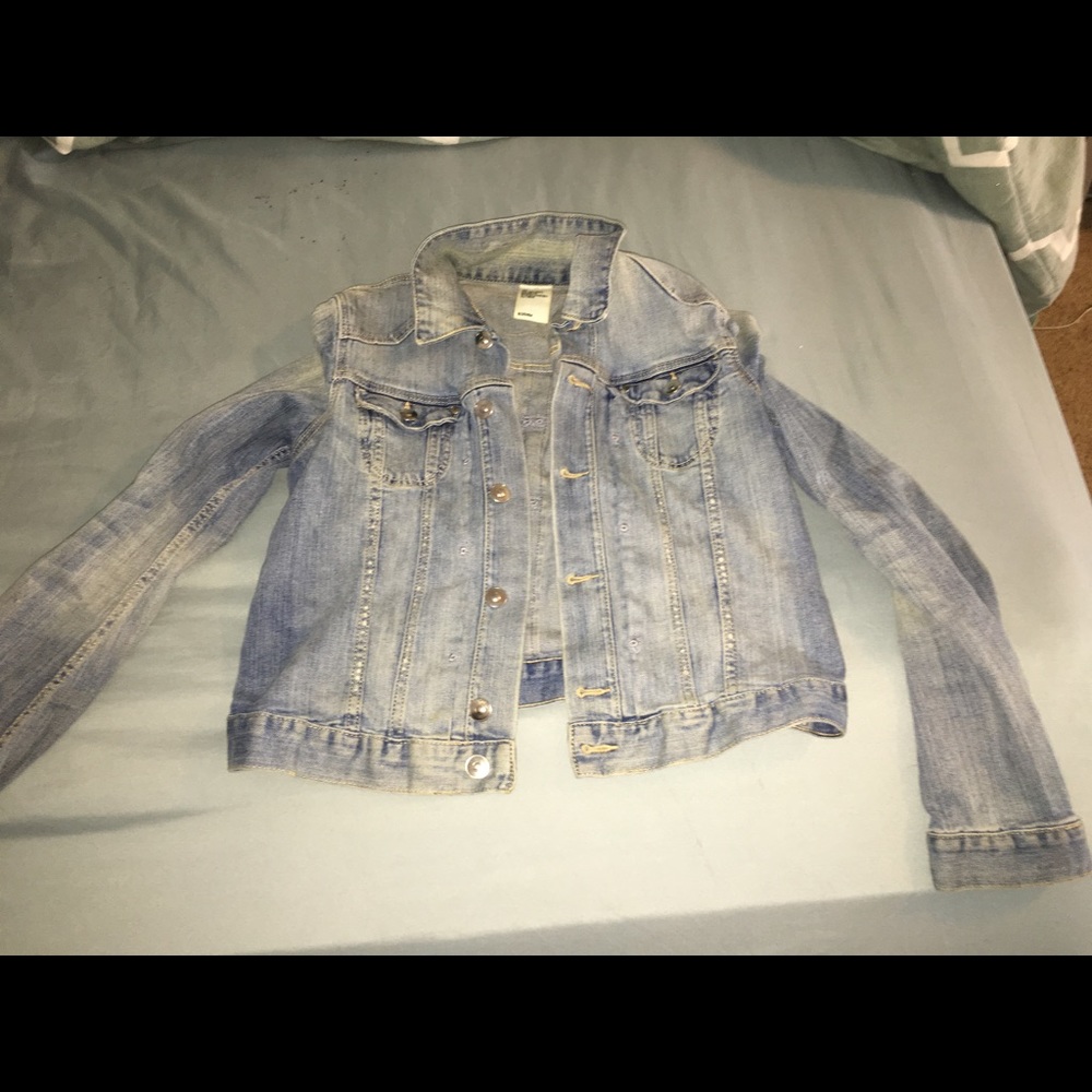 Jean jacket - Picture 2 of 5